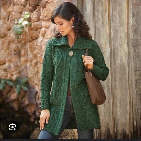 Carraig Donn Sweaters - Carraig Donn Women's 100% New Wool Green A Line One Button Cardigan Size Small